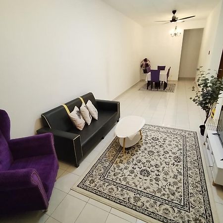 Orked Homestay Seri Iskandar Exteriér fotografie